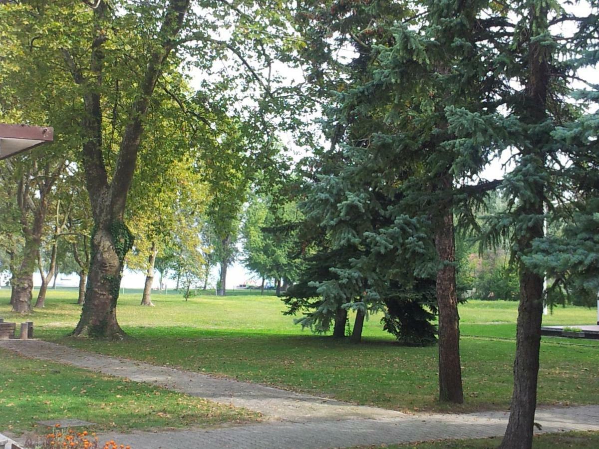 Anna Villa Balatonlelle Exteriér fotografie
