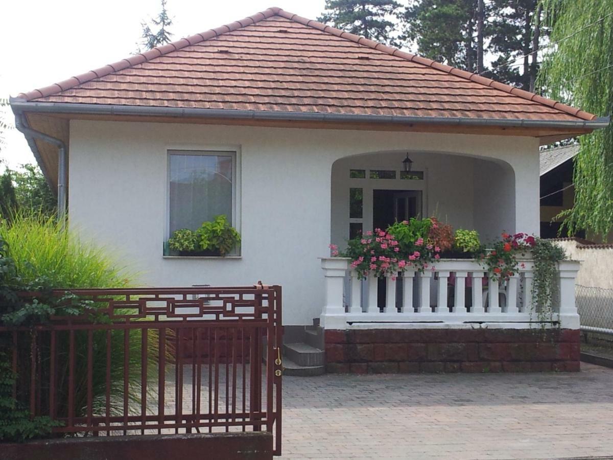 Anna Villa Balatonlelle Exteriér fotografie